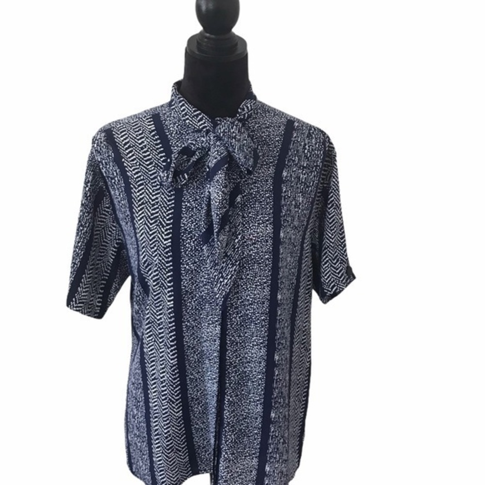 Alfred Dunn Blue Front Tie Blouse Size 14